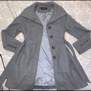 Black rivet women’s wool coat